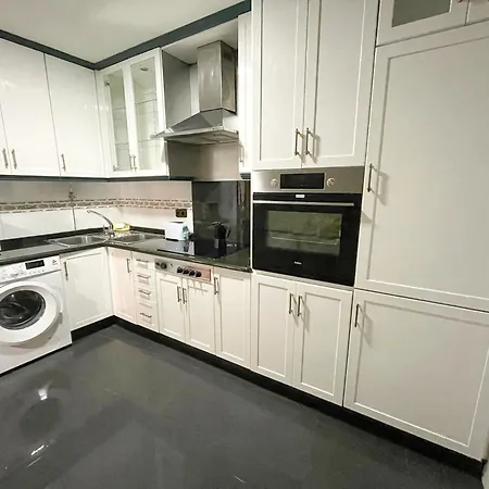 Centro 3000 公寓 *